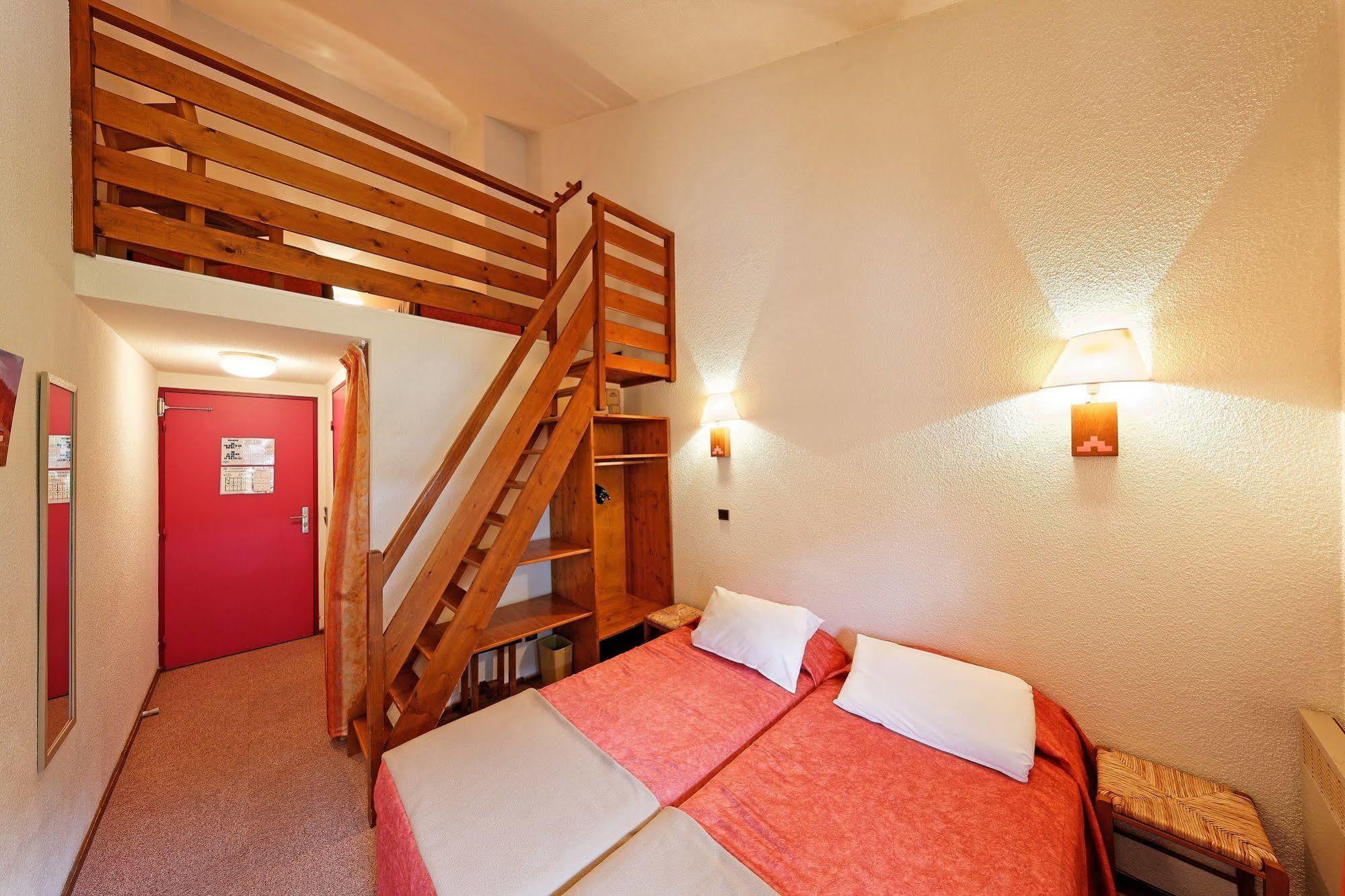 Bois-dʼAmont Hotel Club Le Risoux מראה חיצוני תמונה