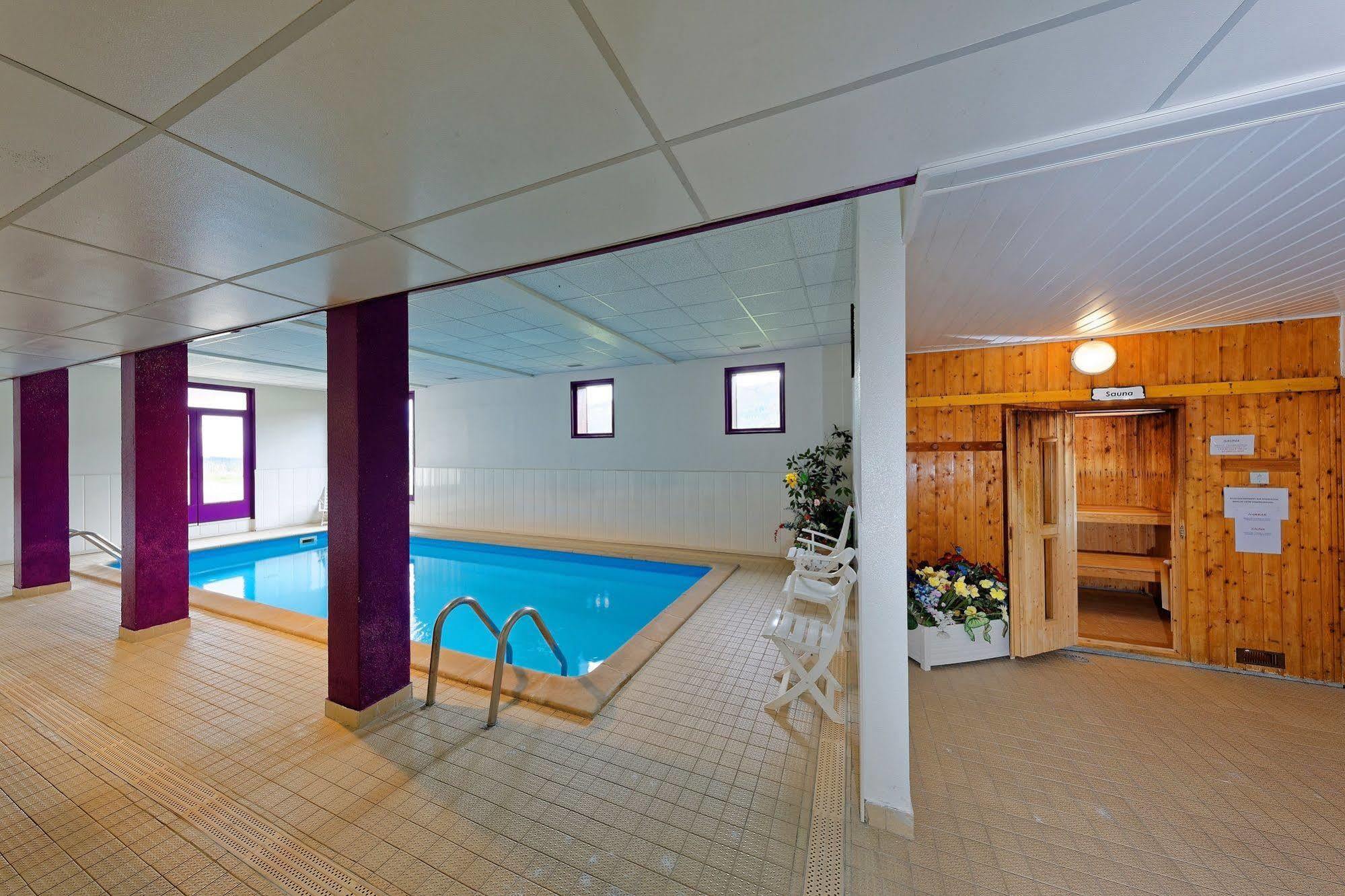 Bois-dʼAmont Hotel Club Le Risoux מראה חיצוני תמונה